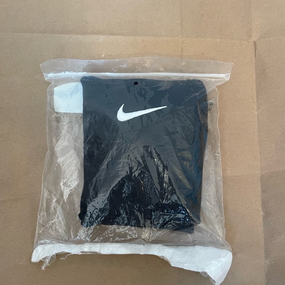 Unused Nike volleyball knee pads